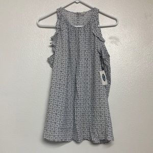 Old Navy top